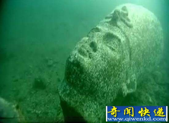 金字塔建在水下?世界上七大水下古城