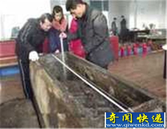 4000年古墓挖出鲜活女尸 睁眼微笑被震惊了!