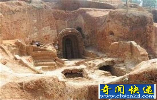 ȫ�������ǧ���Ĺ ��ʼ���굱����һ��