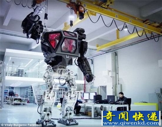 韩国研发4米高人控机器人 现实版《阿凡达》诞生?