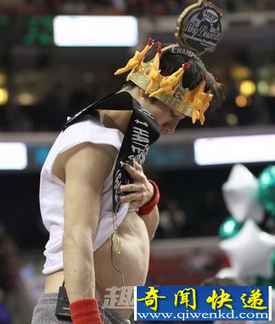 小林尊