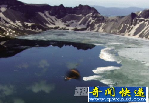 天池水怪