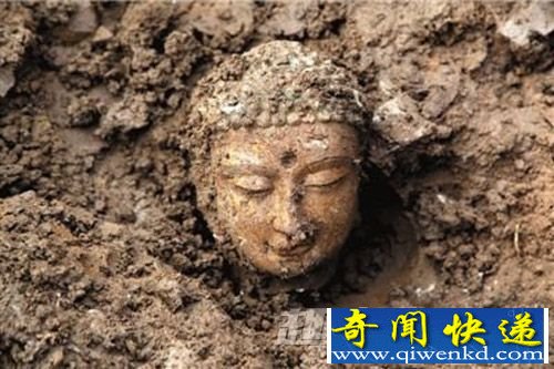 佛头出土
