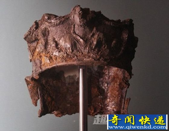 古罗马镀银头盔