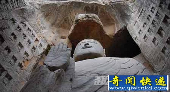 释迦摩尼坐像