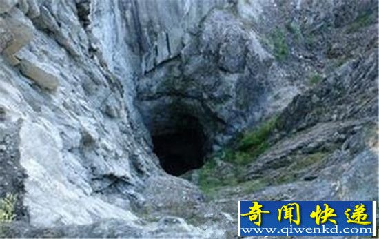 罗布泊发现地下通道 联接外星人基地?