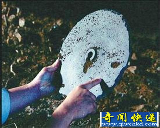 揭秘杜力巴石蝶,外星人曾光顾中国西部山脉?