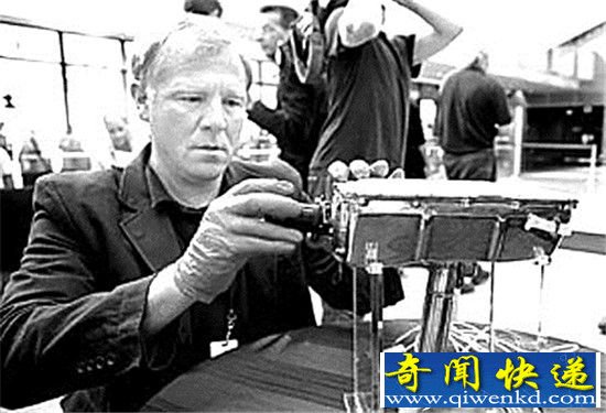 美航天局曝惊人内幕 月球是外星人的中转站
