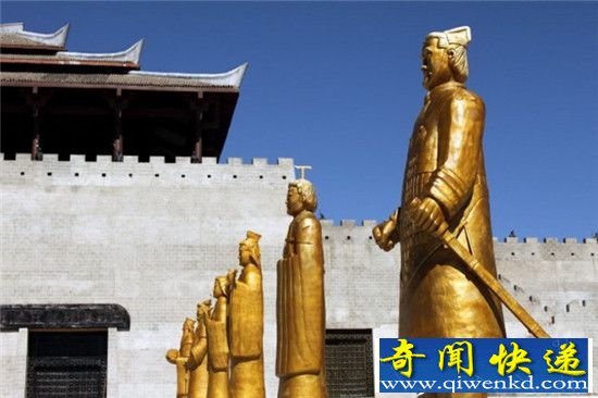 秦始皇陵墓与金字塔 500年前曾同时接待外星人