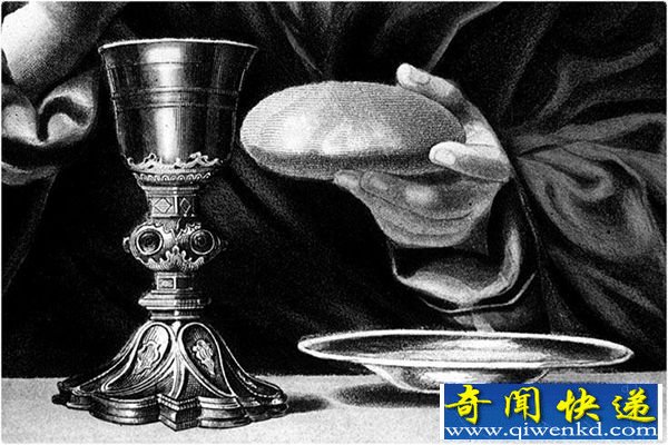 要是嫌上一种方法麻烦,你还可以试试下面这种。由文艺复兴时期一位名叫Giovanni Marinello的医生友情提供。他建议那些在床上渴望更高一级别享受的男性们,在行房之前就着上等红酒吃点白面包。据说