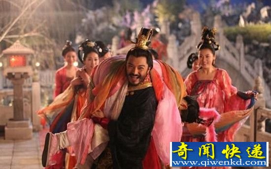 荒淫皇帝汉灵帝裸泳馆醉生梦死