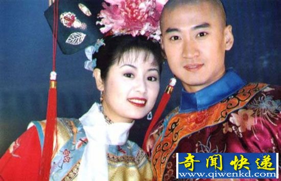公主选驸马:宫女先与驸马上床评价性能力
