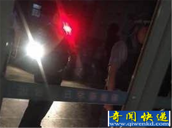 情侣校园搂抱被殴 自律委员会到底是一种什么存在?