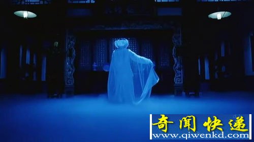 白衣女鬼