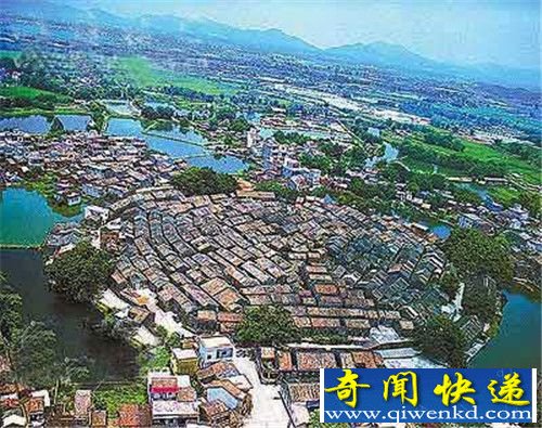 广东神秘迷魂村 整个所有房屋分布呈八卦风水