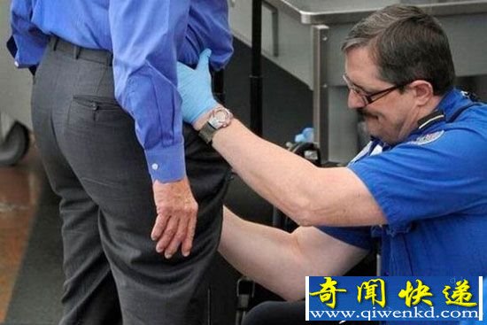 变性人机场安检 被迫摘掉假生殖器