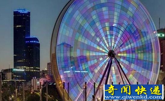 美发生摩天轮事故:三人从5.5米高处跳下 目前接受调查