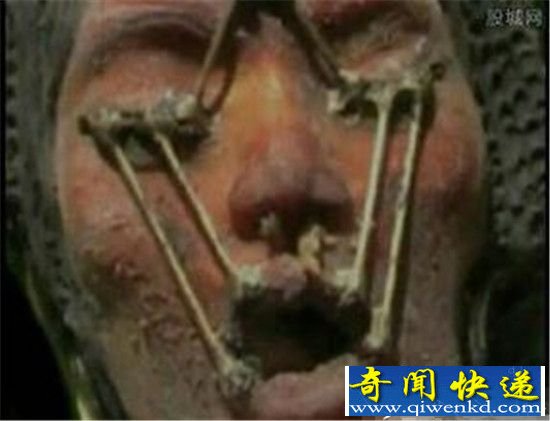 火星曾发生外星人种族战争 三眼女尸一族灭绝!