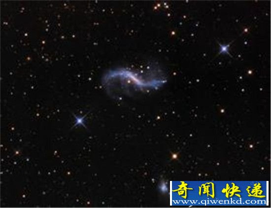 NASA拍到最大螺旋星系是银河系3万倍!