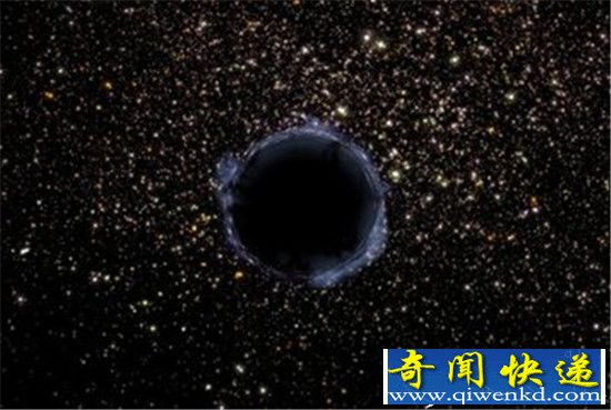 霍金称发现超级黑洞 质量相当于6亿颗太阳