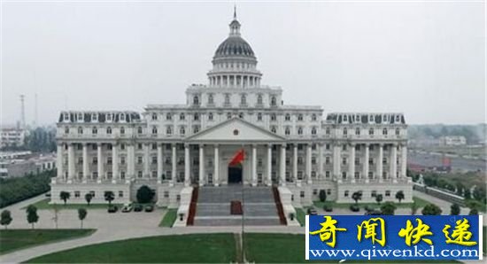 金字塔竟是外星人飞船 美军月球基地曝光