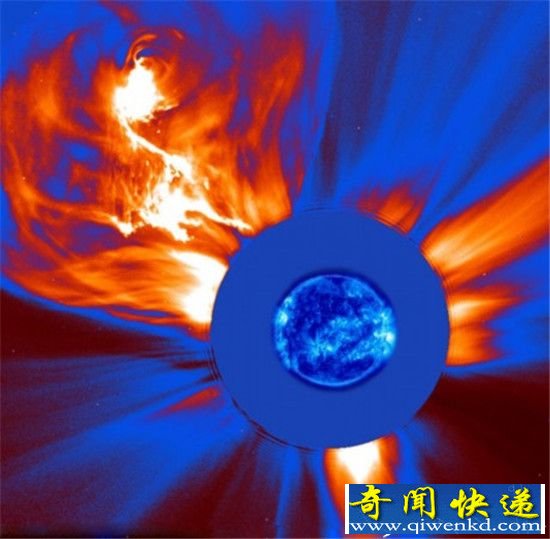 宇宙探索!卫星照片展现太阳罕见壮美景象