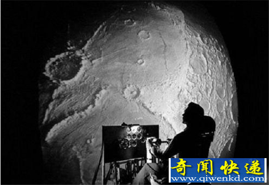 NASA曝月球惊现神秘能源 竟然是外星人所留