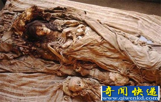 秘鲁惊现奇异尸骨 是畸形发育还是外星来客