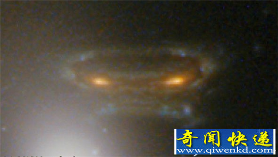 NASA发现黑洞扭曲空间 好奇者号曝光火星兔