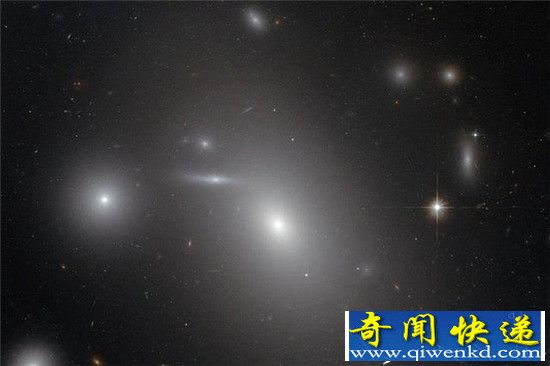 超级黑洞到底多大?最大为太阳210亿倍!