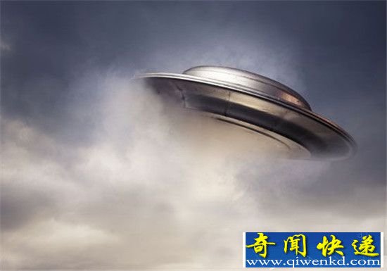 芬兰人称:曾目击外星人抢修UFO 震惊世界
