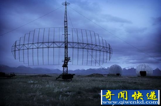 黑客曝光美军绝密资料 UFO外星人档案惹争议