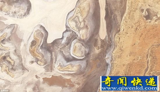 火星勘测轨道器拍摄 地球精美太空图像