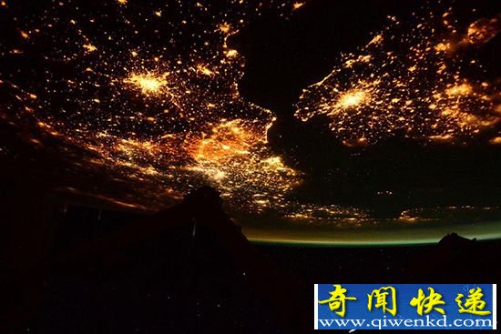 欣赏:国际空间站 宇航员拍摄宇宙美景