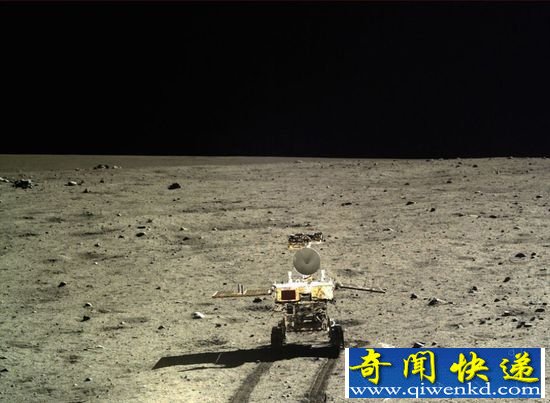 嫦娥三号和玉兔拍摄到 月球表面照片