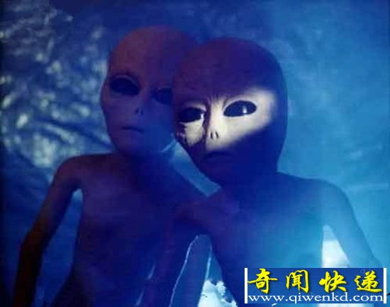 安·卡塔丽娜 被外星人挟持生活136年后回到地球