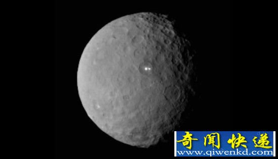 月球未解之谜:月球背面有外星人和UFO?