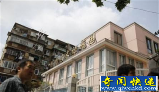 父母收回儿子别墅价值2000万 富二代不务正业心里苦