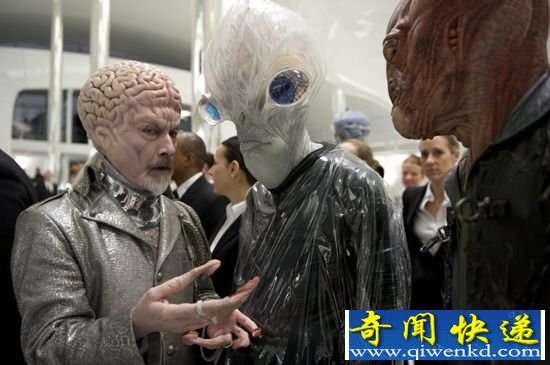 宇宙学家用数学模型计算外星人体形 或与熊一样大