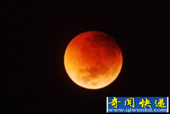 4月4日本世纪最短月全食现身 红月当空