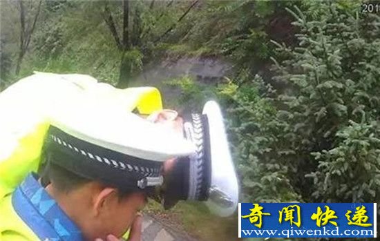 警察上班时间打游戏 得知真相后令人震惊不已!