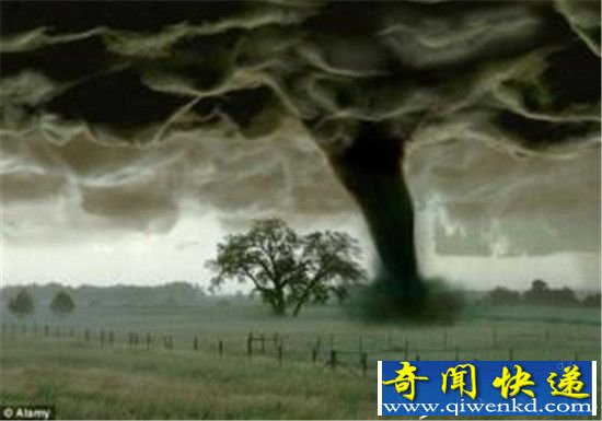全球气候转暖使龙卷风现象增多 冷冻南极洲融冰!