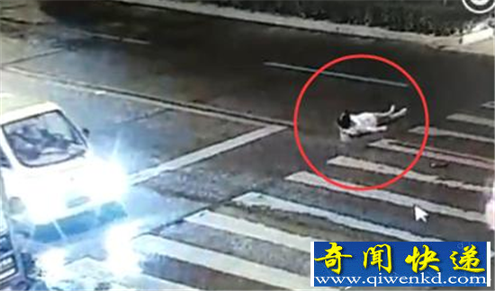 女子车祸被二次碾压无人救