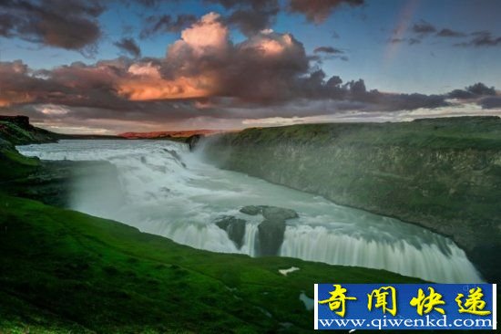 大自然的奇迹 全球15处美景令人窒息