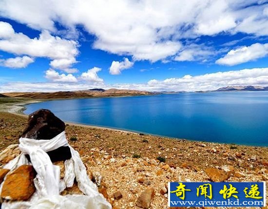 西藏错湖:散落高原的蓝宝石 风景如画