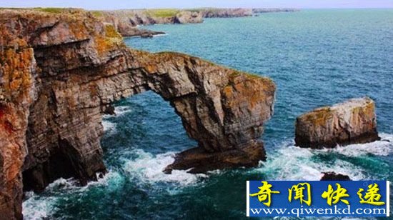 欣赏:魅力大自然巧琢天工 天然桥壮丽奇观