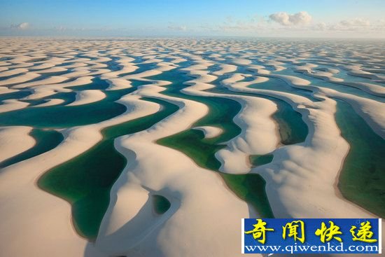 巴西伦索伊斯国家公园 世上最独特白色沙丘