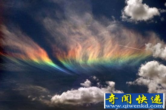 奇特大自然现象 奇幻缥渺的地震之光