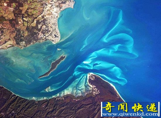 惊呆!太空照展现地球年度美景