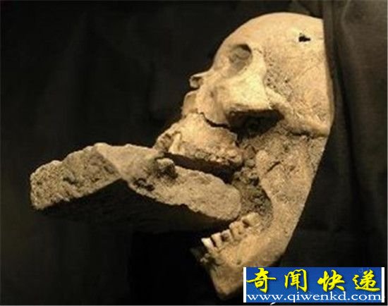 ����ѧ�ҷ���Ů��Ѫ��ʬ�� ����ש���������